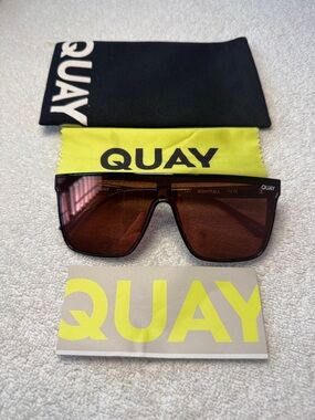 Quay NIGHTFALL 1212 Shield Sunglasses Black Frame Purple Lens